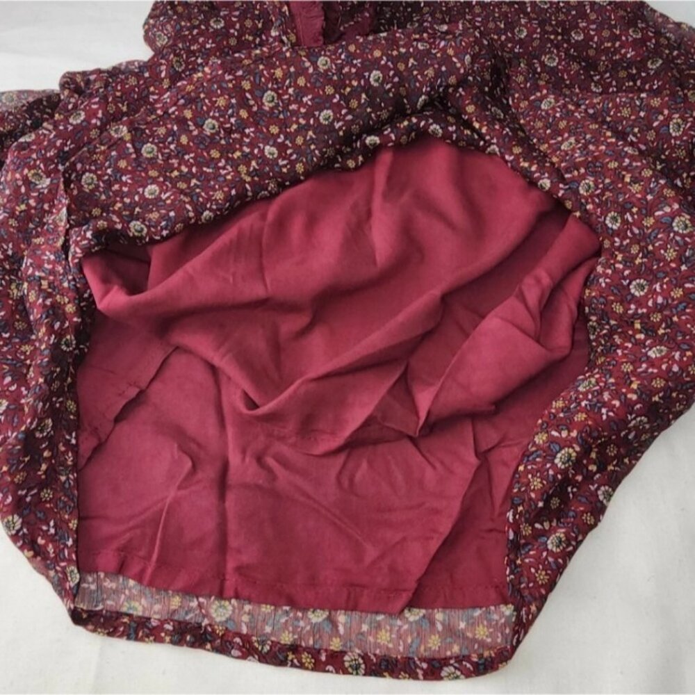 Blush Noir Women’s Floral Sheer Lined Ruffle Blouse Sz Large Burgundy Neck Bib - Picture 10 of 12